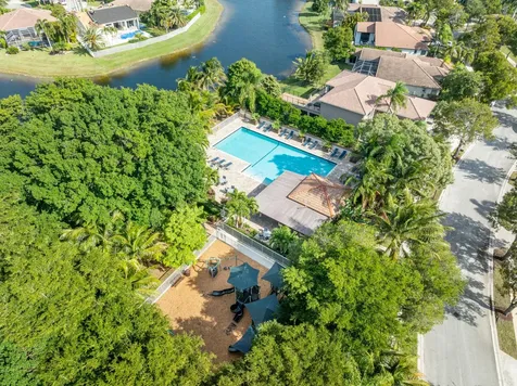 197 Cameron Drive Weston FL 33326