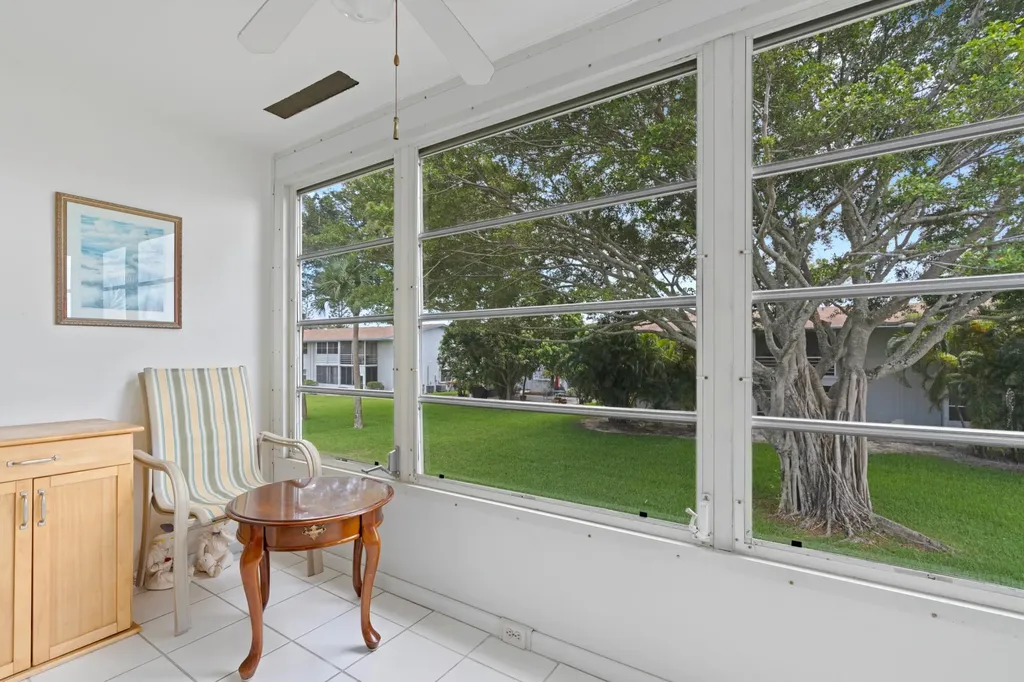 279 Coventry West Palm Beach FL 33417