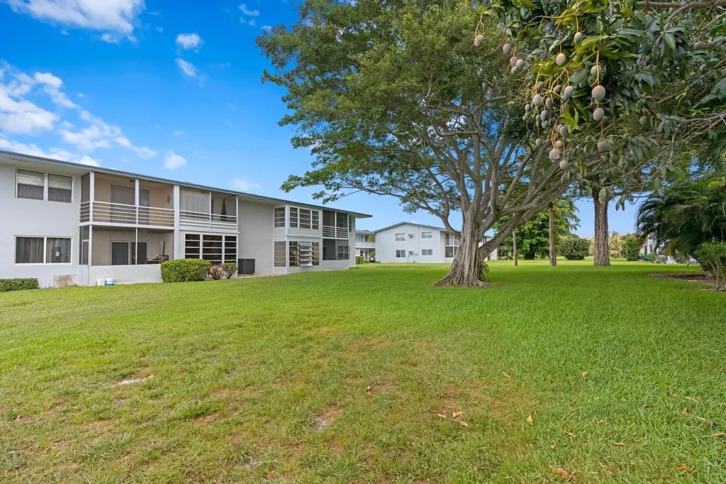 279 Coventry West Palm Beach FL 33417