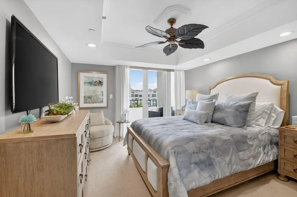 100 SE 5th Avenue Boca Raton FL 33432