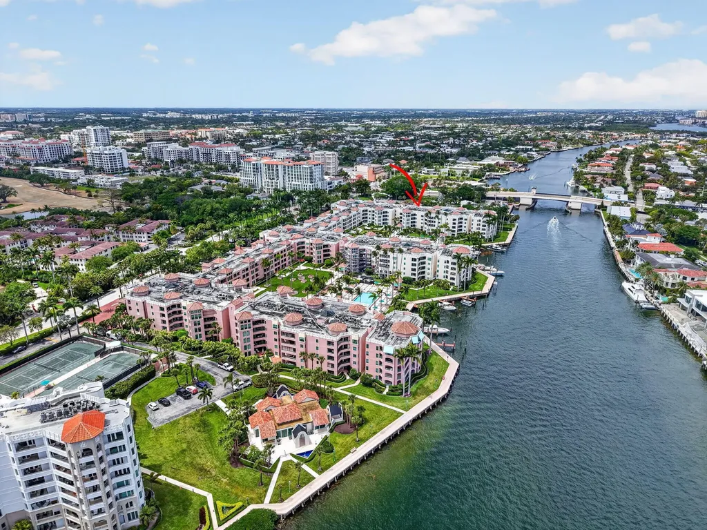 100 SE 5th Avenue Boca Raton FL 33432