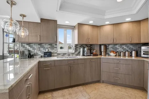 100 SE 5th Avenue Boca Raton FL 33432