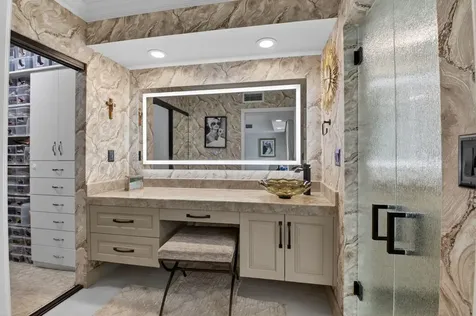 100 SE 5th Avenue Boca Raton FL 33432