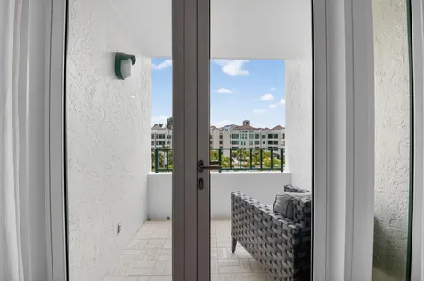 100 SE 5th Avenue Boca Raton FL 33432