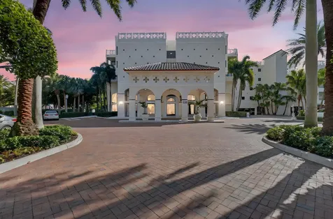 100 SE 5th Avenue Boca Raton FL 33432