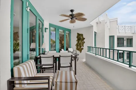 100 SE 5th Avenue Boca Raton FL 33432