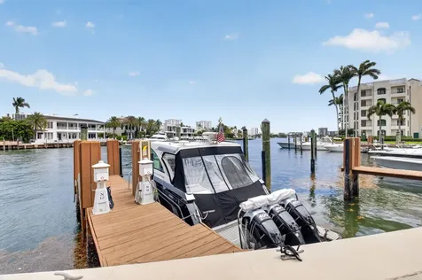 100 SE 5th Avenue Boca Raton FL 33432