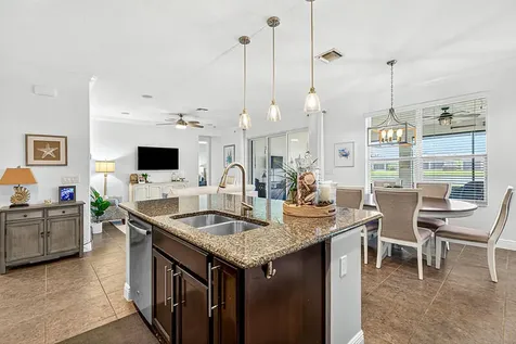 11784 SW Mountain Ash Circle SW Port St Lucie FL 34987