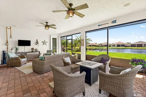11784 SW Mountain Ash Circle SW Port St Lucie FL 34987