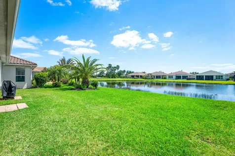11784 SW Mountain Ash Circle SW Port St Lucie FL 34987
