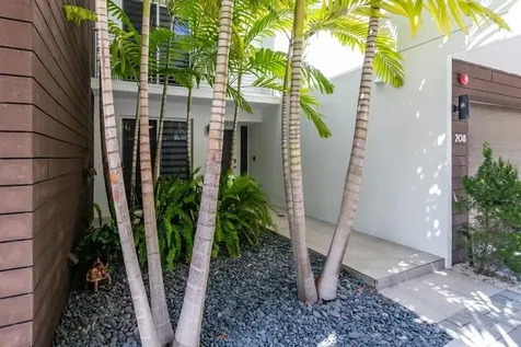 700 NE 14th Avenue Fort Lauderdale FL 33304