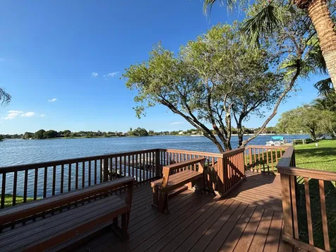 1760 Shoreside Circle Wellington FL 33414