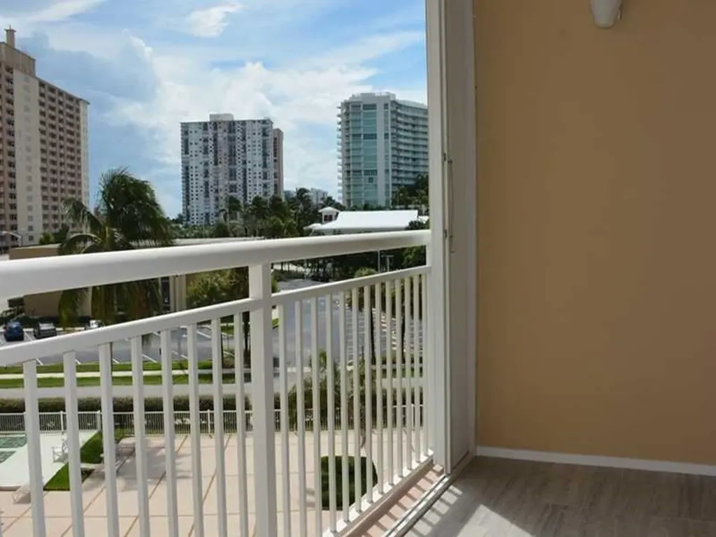 201 N Ocean Boulevard Pompano Beach FL 33062