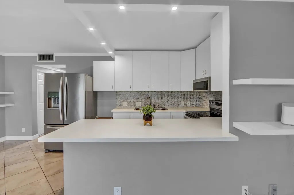265 Preston G Way Boca Raton FL 33434