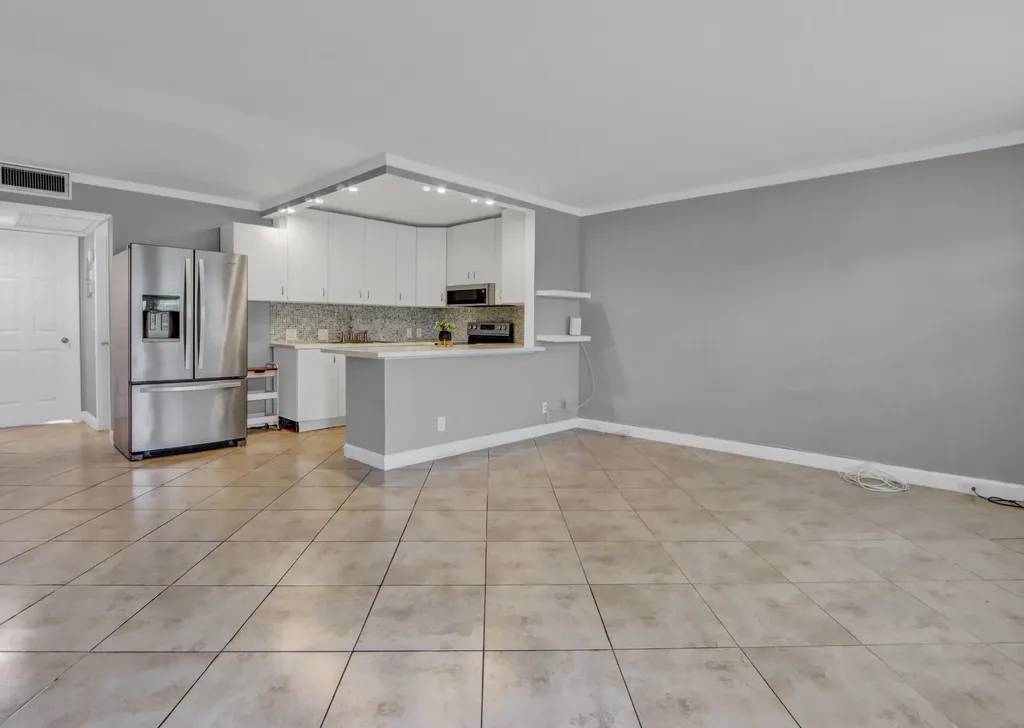 265 Preston G Way Boca Raton FL 33434