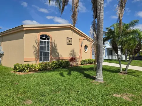 4311 SW 9th Way Okeechobee FL 34974