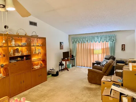 5624 Biscayne Drive Greenacres FL 33463