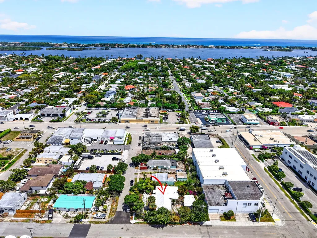 424 Oxford Street West Palm Beach FL 33405