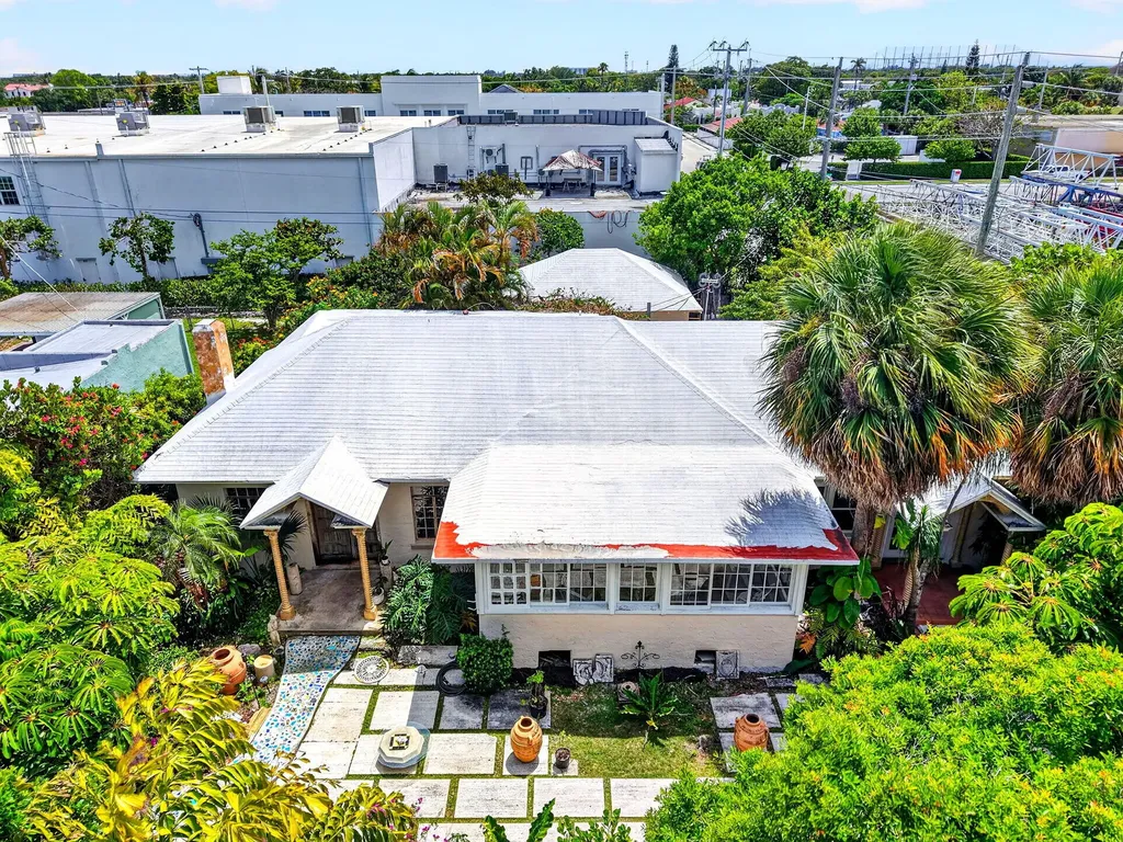 424 Oxford Street West Palm Beach FL 33405