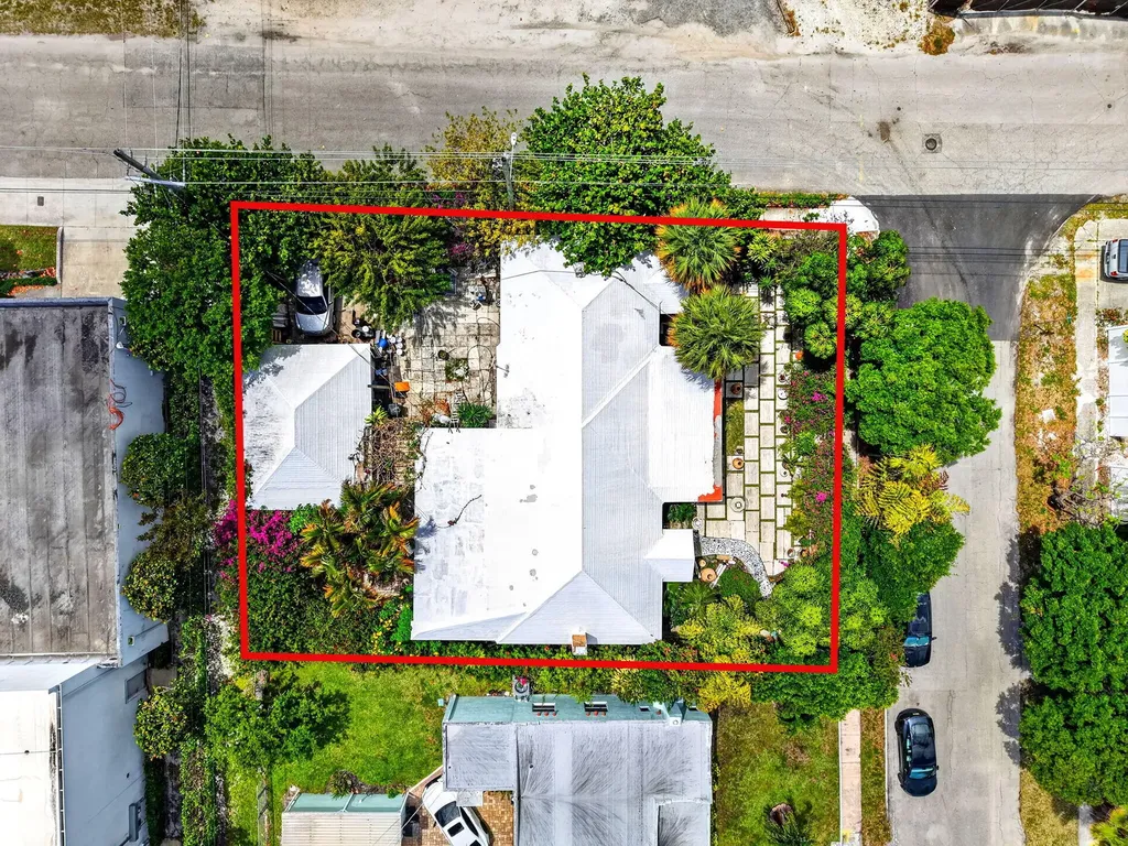 424 Oxford Street West Palm Beach FL 33405