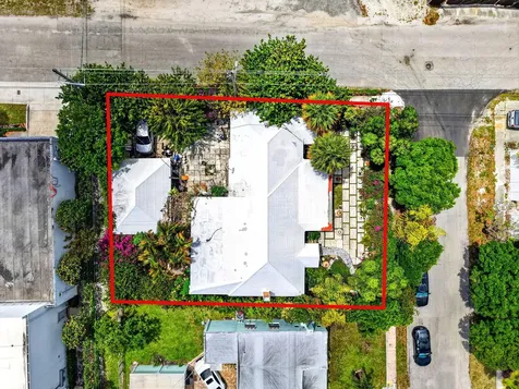 424 Oxford Street West Palm Beach FL 33405