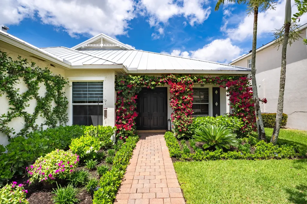 9009 New Hope Court Royal Palm Beach FL 33411