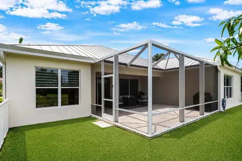 9009 New Hope Court Royal Palm Beach FL 33411