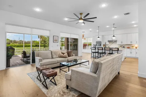 9009 New Hope Court Royal Palm Beach FL 33411