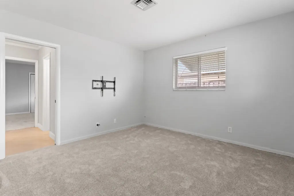 5281 SW 4th Court Plantation FL 33317