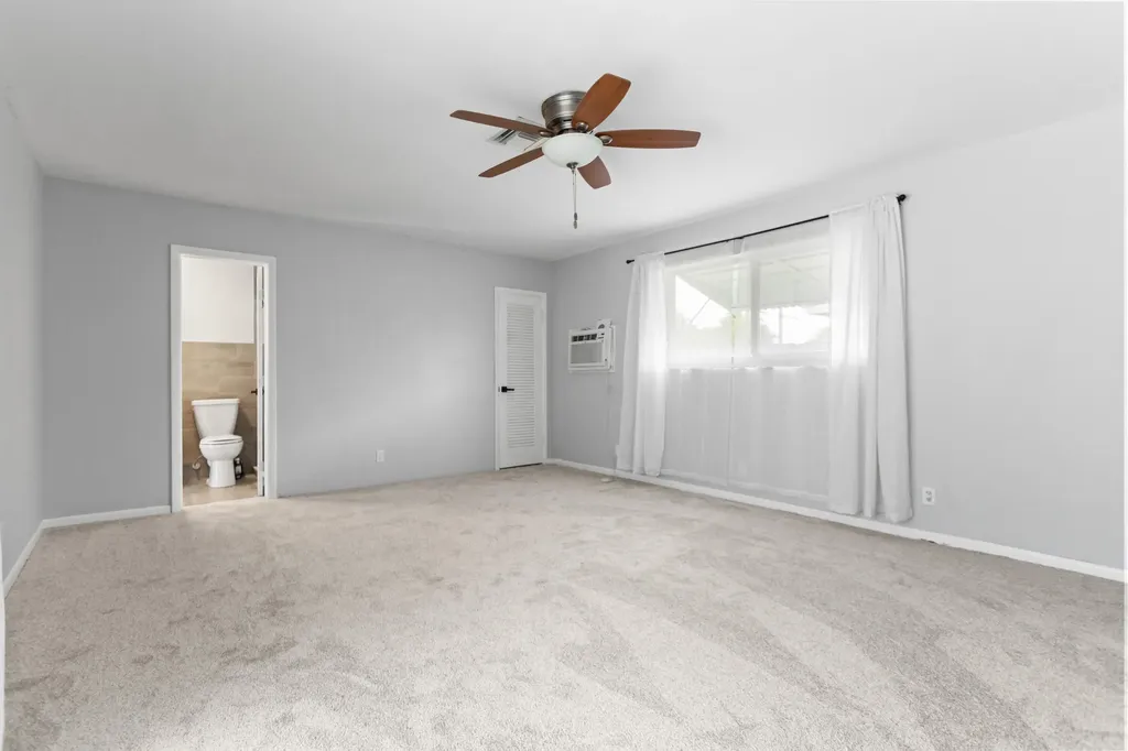 5281 SW 4th Court Plantation FL 33317