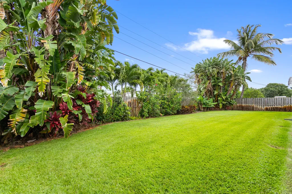 5281 SW 4th Court Plantation FL 33317