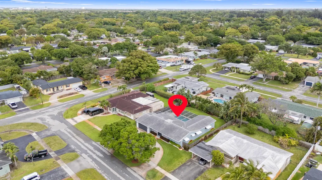 5281 SW 4th Court Plantation FL 33317