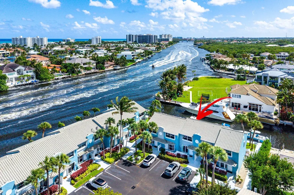 966 Jeffery Street Boca Raton FL 33487