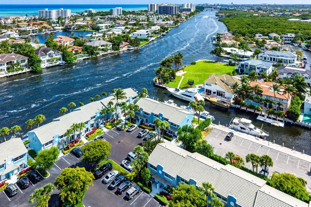 966 Jeffery Street Boca Raton FL 33487