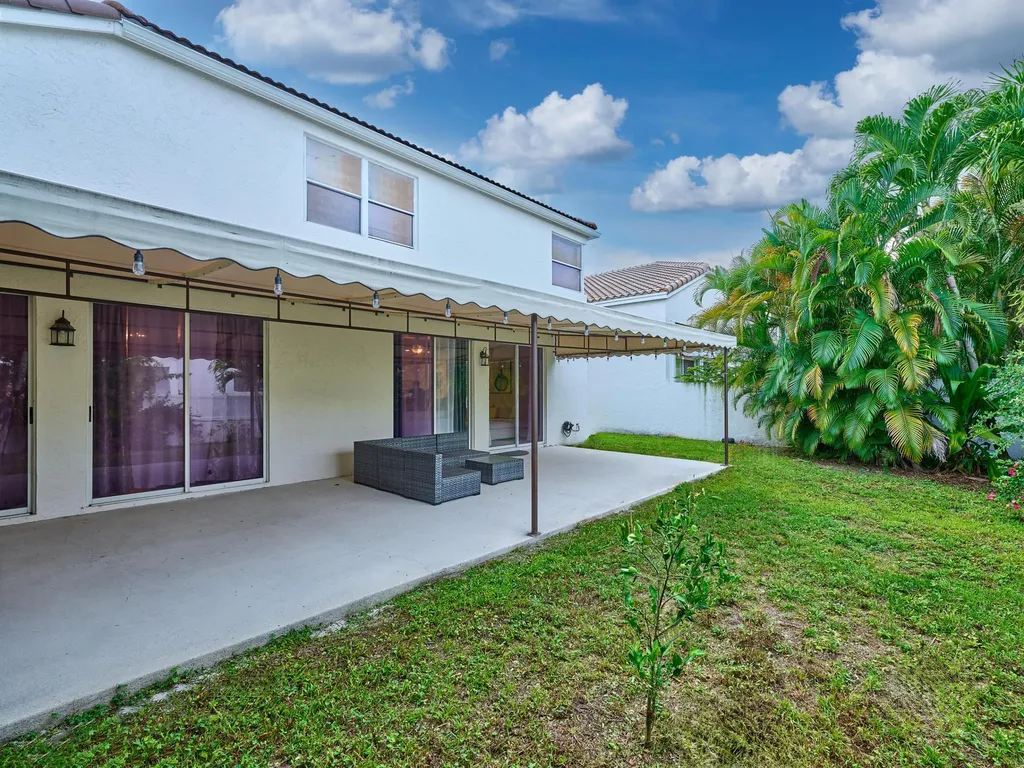 2067 Cezanne Road West Palm Beach FL 33409