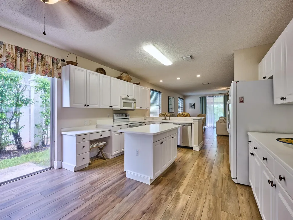 2067 Cezanne Road West Palm Beach FL 33409