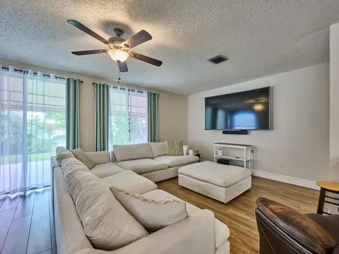 2067 Cezanne Road West Palm Beach FL 33409