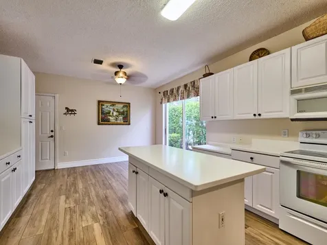 2067 Cezanne Road West Palm Beach FL 33409