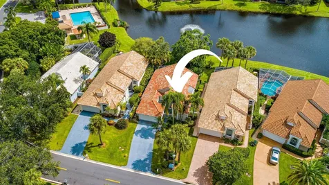 6866 Briarlake Circle Palm Beach Gardens FL 33418