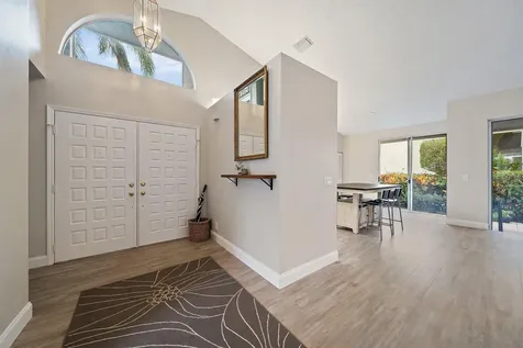 6866 Briarlake Circle Palm Beach Gardens FL 33418