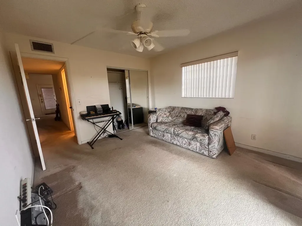 A Flanders Delray Beach FL 33484