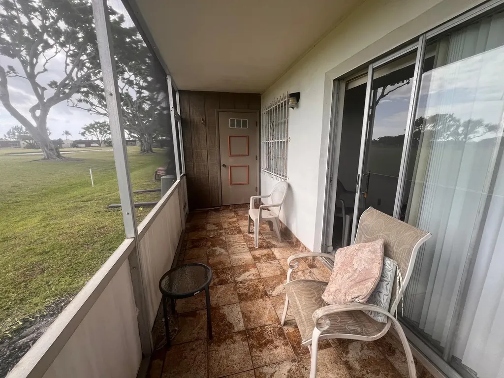A Flanders Delray Beach FL 33484