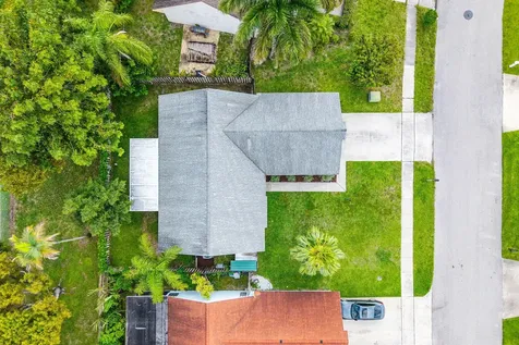 1713 Banyan Creek Court Boynton Beach FL 33436