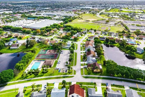1713 Banyan Creek Court Boynton Beach FL 33436