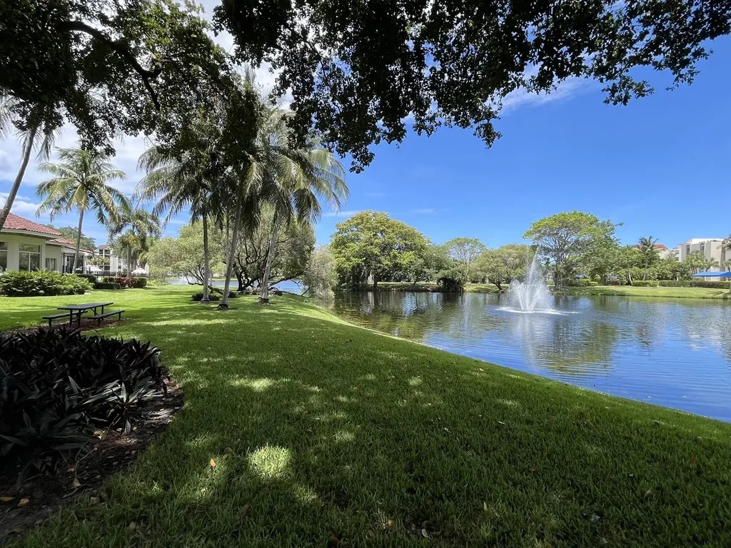 1915 Lavers Circle E Delray Beach FL 33444