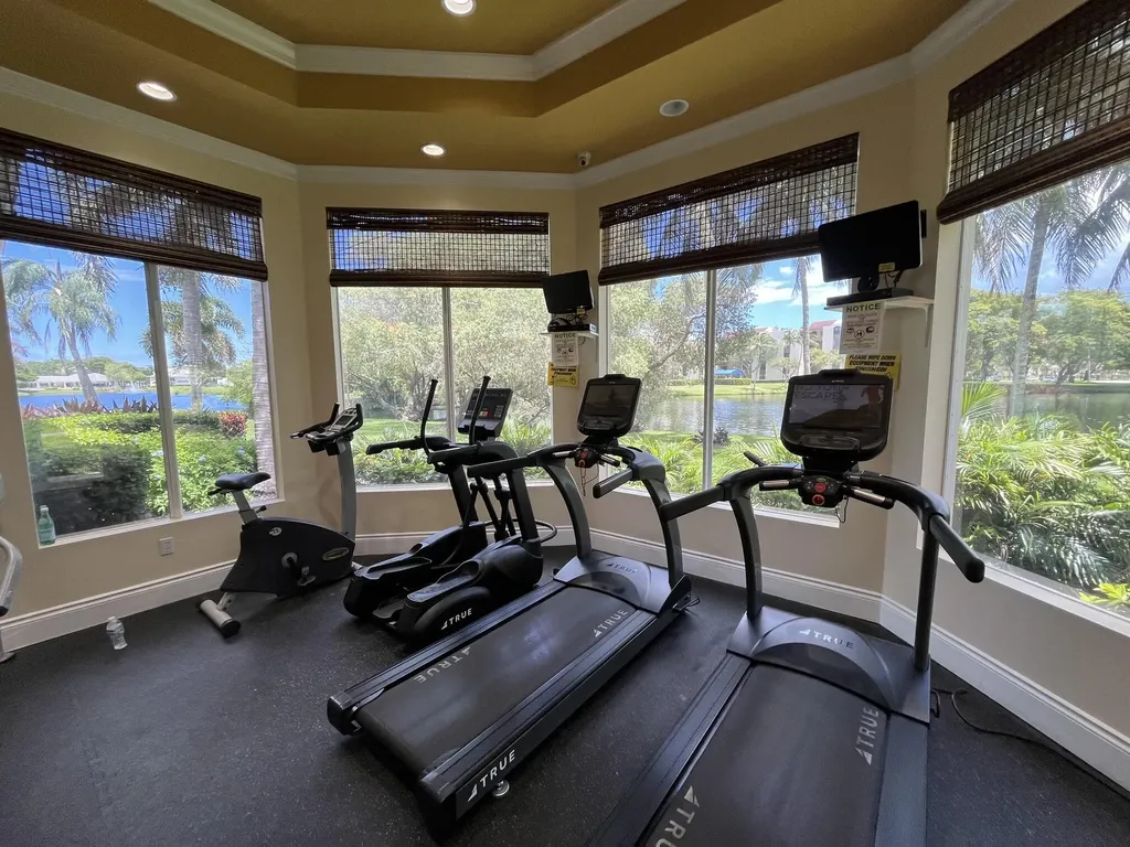 1915 Lavers Circle E Delray Beach FL 33444