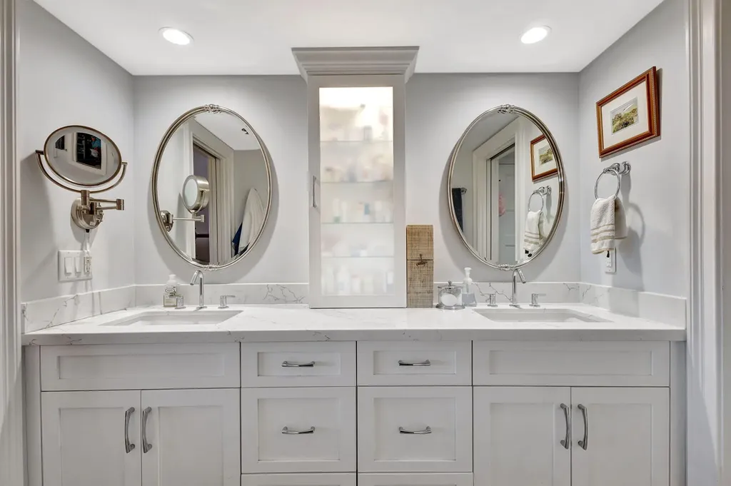 16910 Bay Street E Jupiter FL 33477