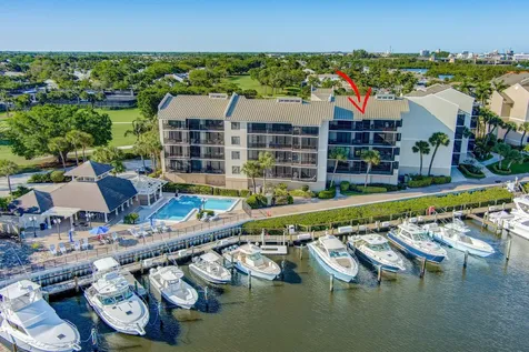 16910 Bay Street E Jupiter FL 33477