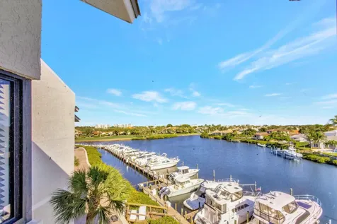 16910 Bay Street E Jupiter FL 33477