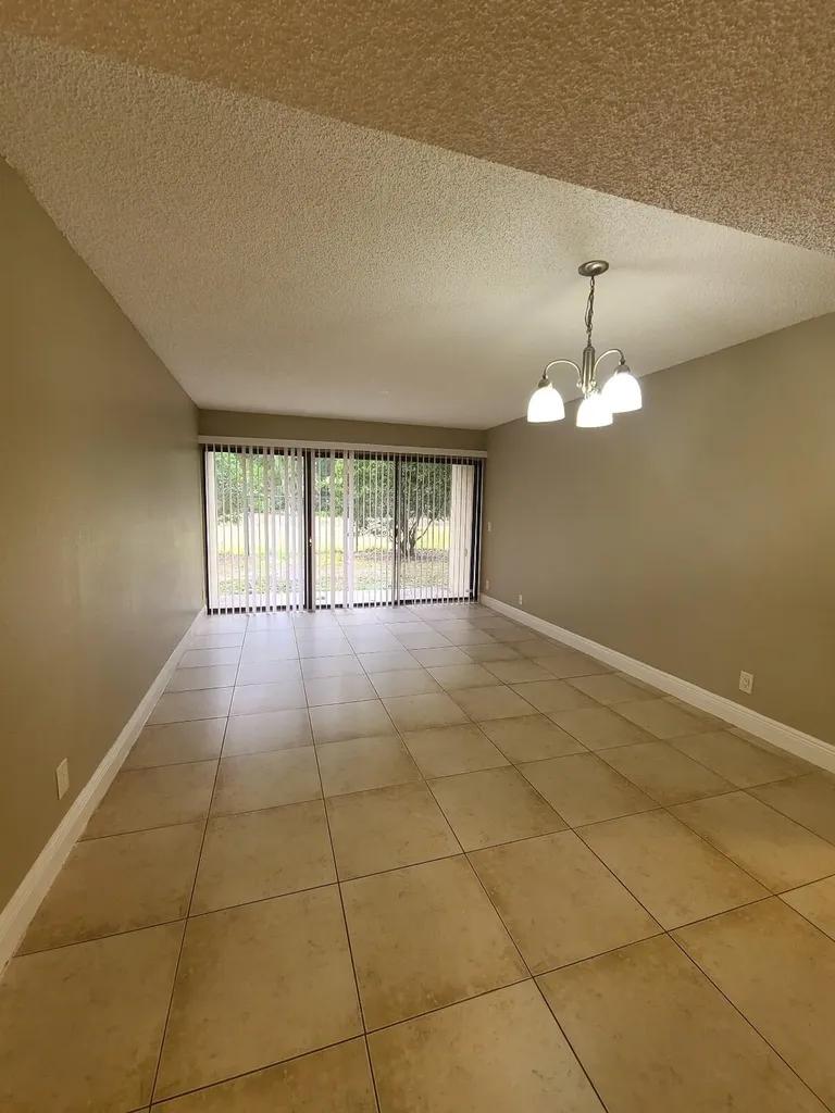 1601 Windorah Way West Palm Beach FL 33411